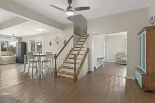 519 S Center St, Plano, IL 60545 - Photo 5