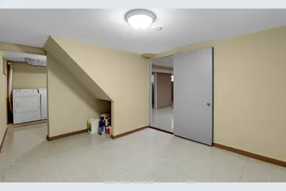 2849 W Fletcher Street, Chicago, IL 60618 - Photo 23