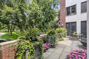 1524 N Astor St, Chicago, IL 60610 - Photo 15