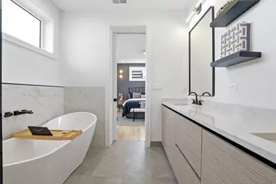 1325 N Artesian Avenue #3, Chicago, IL 60622 - Photo 17