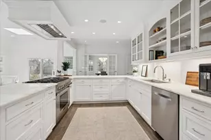 375 Washington Rd, Lake Forest, IL 60045 - Photo 13