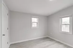 1816 Hebron Ave, Zion, IL 60099 - Photo 9