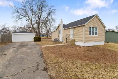 1816 Hebron Avenue, Zion, IL 60099 - Photo 1