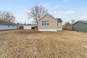 1816 Hebron Ave, Zion, IL 60099 - Photo 15