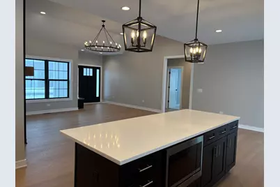 9295 N Stonewall Drive, Newark, IL 60541 - Photo 13