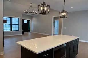 9295 N Stonewall Dr, Newark, IL 60541 - Photo 13