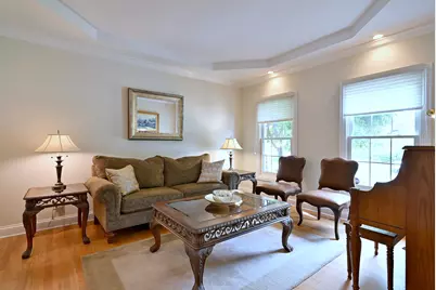 281 E Vallette Street, Elmhurst, IL 60126 - Photo 5