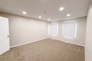 223 Butternut Ln, Streamwood, IL 60107 - Photo 5