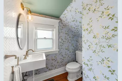 726 N Wheaton Avenue, Wheaton, IL 60187 - Photo 11