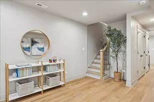 2840 N Christiana Ave, Chicago, IL 60618 - Photo 35