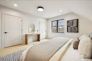 2840 N Christiana Ave, Chicago, IL 60618 - Photo 25