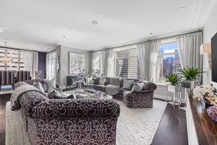 118 E Erie St, Chicago, IL 60611 - Photo 5