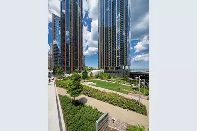 211 N Harbor Drive #306, Chicago, IL 60601 - Photo 37