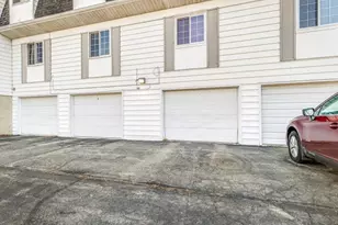 706 Kiwanis Dr, Freeport, IL 61032 - Photo 23