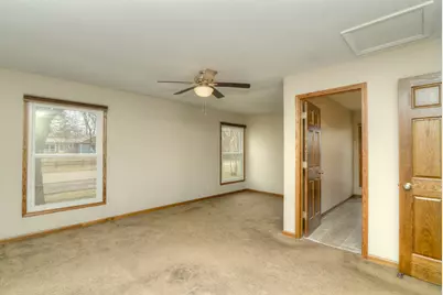 1070 Center Drive, South Elgin, IL 60177 - Photo 13