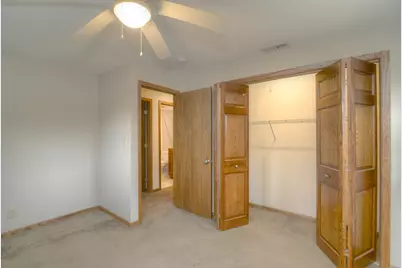 1070 Center Drive, South Elgin, IL 60177 - Photo 25