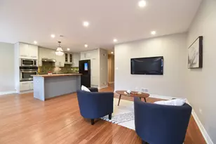 325 N Oak Park Ave, Oak Park, IL 60302 - Photo 15