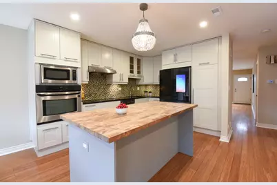 325 N Oak Park Avenue #F, Oak Park, IL 60302 - Photo 9