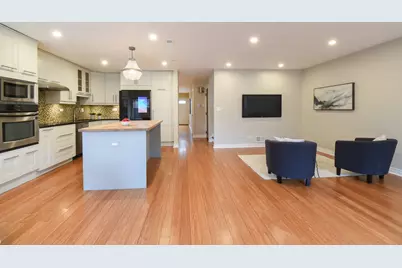 325 N Oak Park Avenue #F, Oak Park, IL 60302 - Photo 5