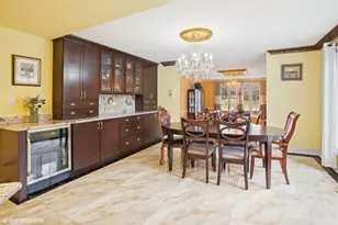 46 Hamilton Ln, Oak Brook, IL 60523 - Photo 13