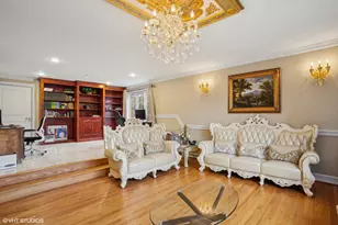 46 Hamilton Ln, Oak Brook, IL 60523 - Photo 19