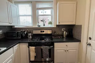 3823 N Greenview Ave, Chicago, IL 60613 - Photo 5