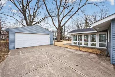 301 River Drive, Dekalb, IL 60115 - Photo 27