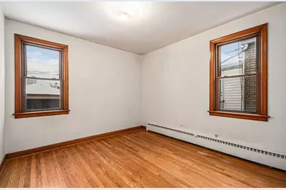 3238 N Narragansett Avenue, Chicago, IL 60634 - Photo 11