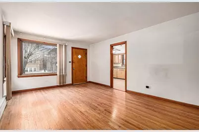 3238 N Narragansett Avenue, Chicago, IL 60634 - Photo 5