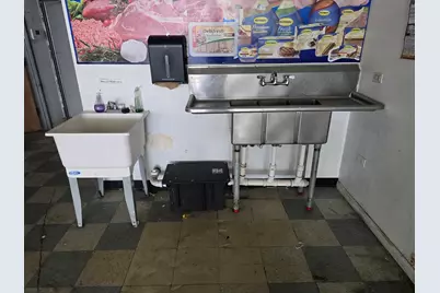 17100 S Park Avenue, South Holland, IL 60473 - Photo 5