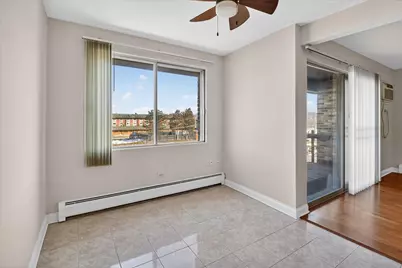 940 E Old Willow Road #312, Prospect Heights, IL 60070 - Photo 17