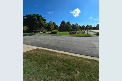 1121 Iron Horse Court, Elgin, IL 60124 - Photo 3