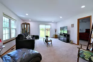 13612 S Magnolia Dr, Plainfield, IL 60544 - Photo 5
