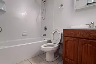 1106 Westover Ln, Schaumburg, IL 60193 - Photo 7