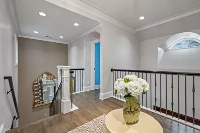 358 Winnetka Avenue, Winnetka, IL 60093 - Photo 35