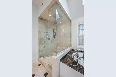 358 Winnetka Avenue, Winnetka, IL 60093 - Photo 33