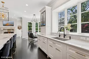 358 Winnetka Ave, Winnetka, IL 60093 - Photo 9