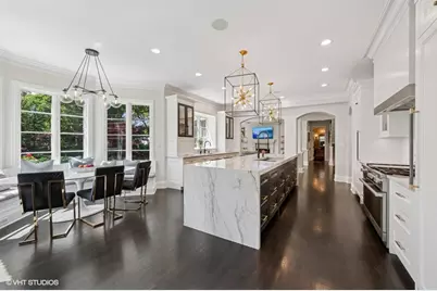 358 Winnetka Avenue, Winnetka, IL 60093 - Photo 11