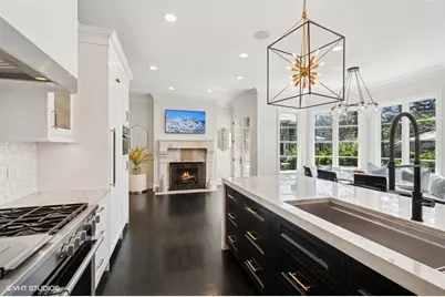 358 Winnetka Avenue, Winnetka, IL 60093 - Photo 13