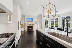 358 Winnetka Ave, Winnetka, IL 60093 - Photo 13