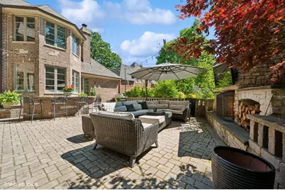 358 Winnetka Avenue, Winnetka, IL 60093 - Photo 55