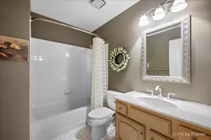 118 Versailles Ct, Bloomingdale, IL 60108 - Photo 23