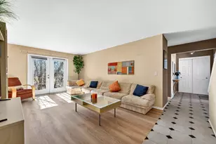 4621 High Point Dr, Rockford, IL 61114 - Photo 7