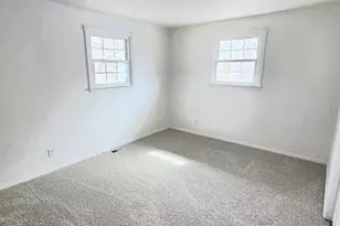 112 Summer Cir, East Peoria, IL 61611 - Photo 9