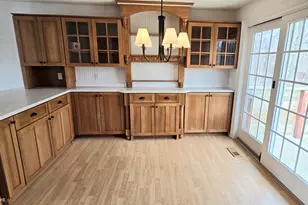 112 Summer Cir, East Peoria, IL 61611 - Photo 5