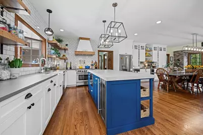 15 Mulberry Drive, Hawthorn Woods, IL 60047 - Photo 13