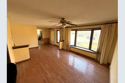 1807 Fargo Avenue, McHenry, IL 60050 - Photo 7