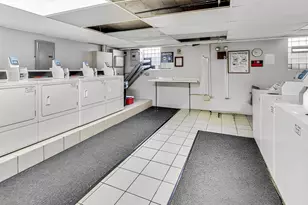 2606 W Balmoral Ave, Chicago, IL 60625 - Photo 13