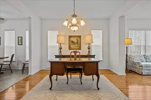 2905 Carousel Ct, Grayslake, IL 60030 - Photo 13