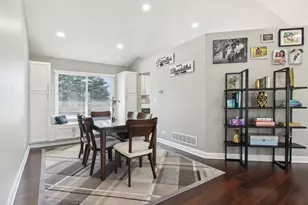 24339 W Apple Tree Ln, Plainfield, IL 60585 - Photo 7